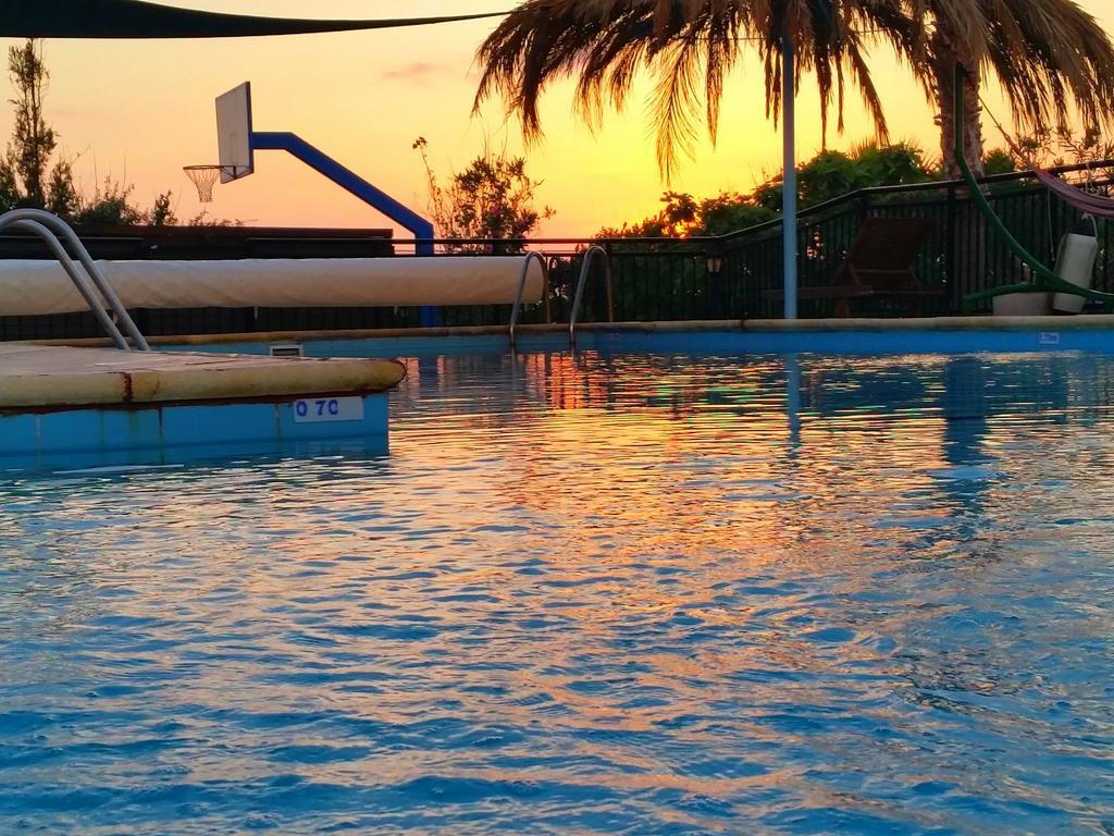Astrofegia Beachfront Villa ポモス 部屋 写真